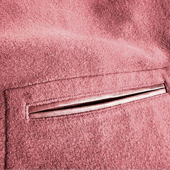 Ralph Lauren Collection Pre-Fall ‘17 Winsor Burgundy Wool-Cashmere Lambskin Cape - Picture 7 of 17